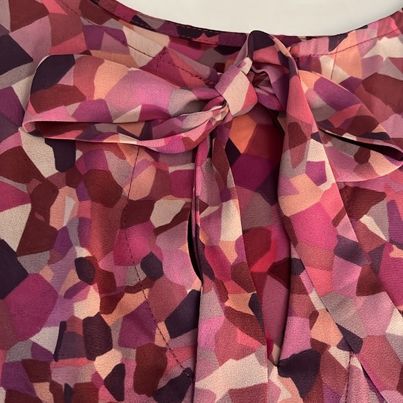 Cabi #571 Purple/Pink Mosaic Blouse Top Size M - Picture 7 of 7